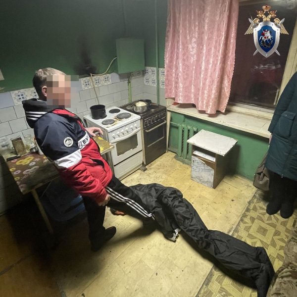 >Мужчина до смерти избил соседа за кражу 2,5 тысяч рублей в Выксе