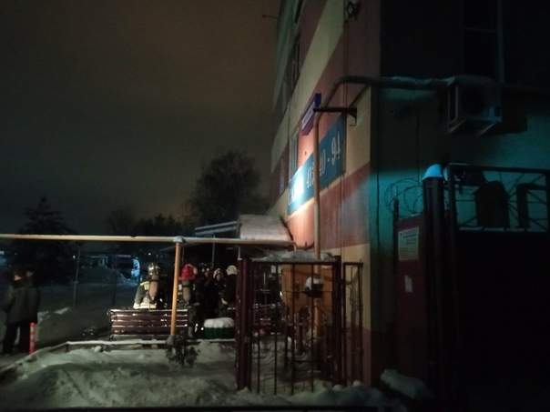 110 человек эвакуировались из гостиницы в Сормовском районе из-за пожара в сауне