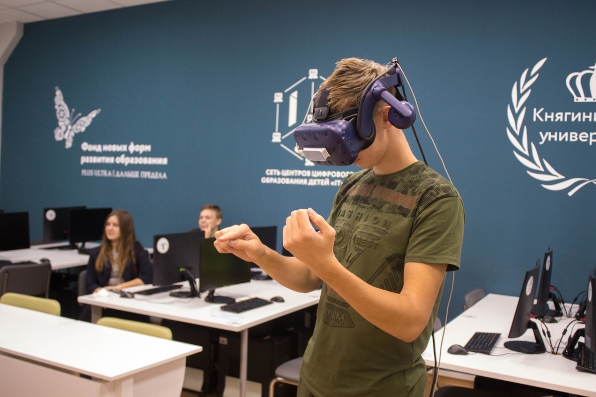 Занятия по VR- технологиям в "IT-кубе" в Княгинино