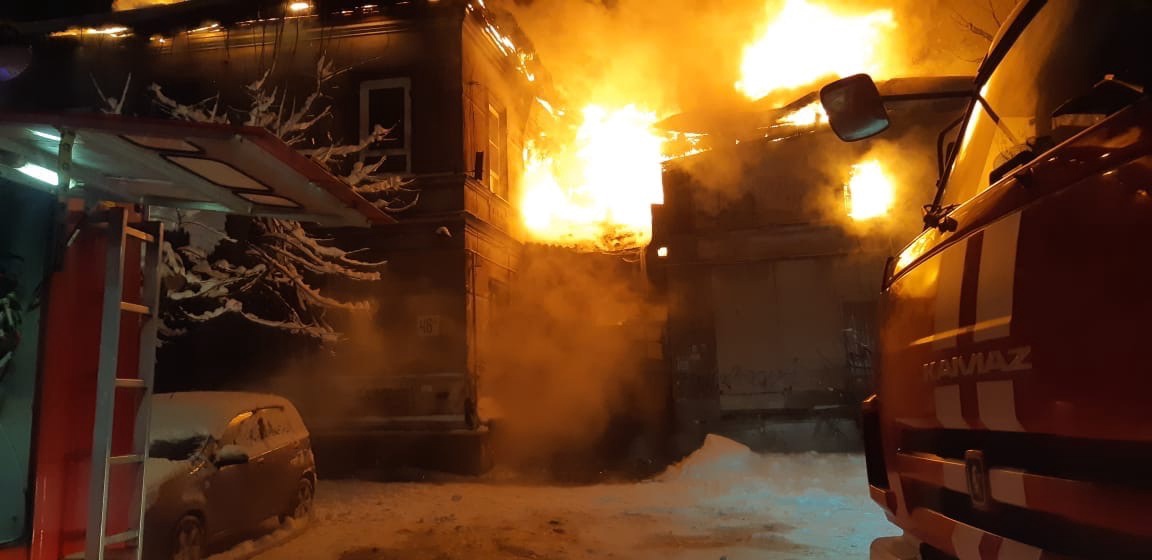Жильцов сгоревшего дома на Большой Покровской разместили в маневренном фонде