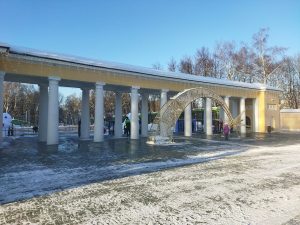 Открытие двух катков в парке «Швейцария» перенесли из-за непогоды