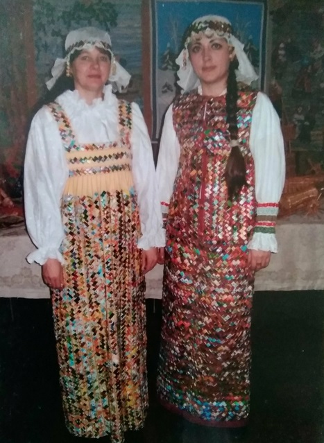 Валентина Чугунова и Наталья Макарова создали свои первые платья 10 лет назад