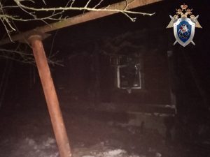 Следователи СК расследуют гибель двух мужчин на пожаре в Балахне