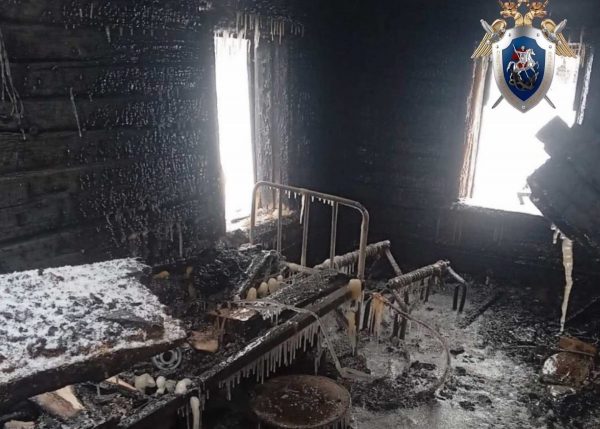 Следователи проверят обстоятельства гибели пенсионера на пожаре в Воскресенском районе