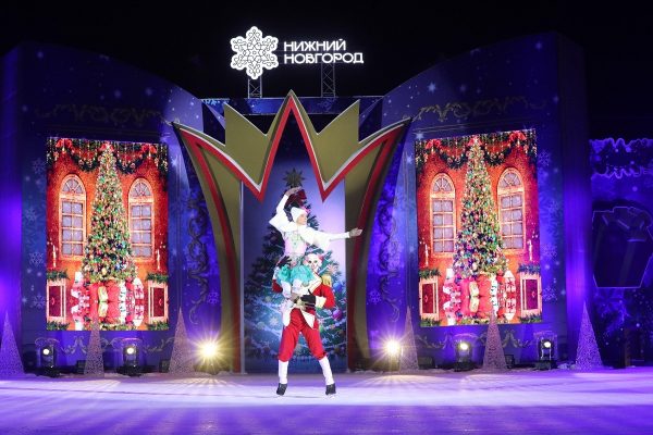Волшебный орех и победа над Мышиным королем: смотрим, как в Нижнем Новгороде проходит шоу «Щелкунчик»