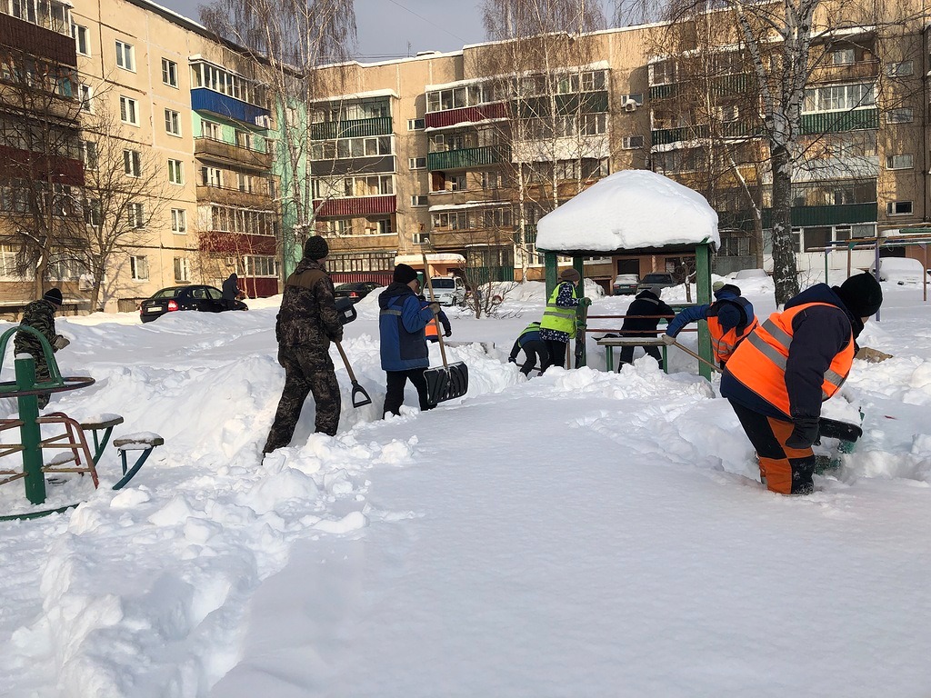 17 протоколов получили выксунские коммунальщики за некачественную уборку снега