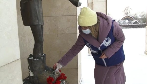Волонтеры Победы провели акцию «Блокадный хлеб» в&nbsp;поселке Шатки Нижегородской области