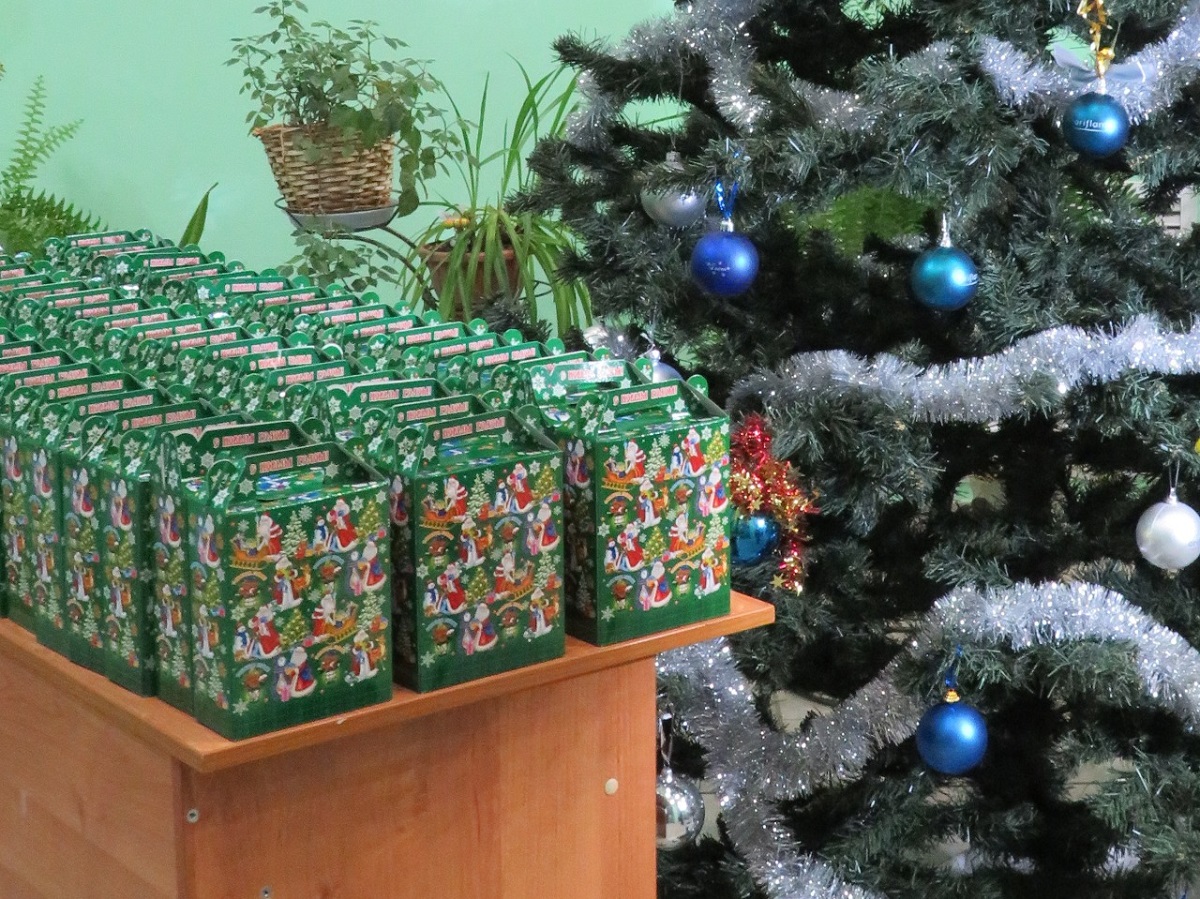 Более 158 тысяч подарков получат нижегородские школьники и дети из малообеспеченных семей