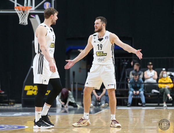 Баскетболисты «Нижнего Новгорода» уступили в Казани «УНИКСу»