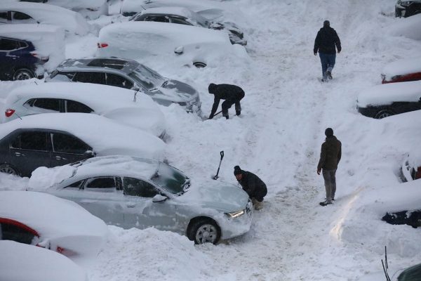Юрий Шалабаев назвал «безобразной» работу ДУКов и ТСЖ из-за плохой уборки снега в Нижнем Новгороде