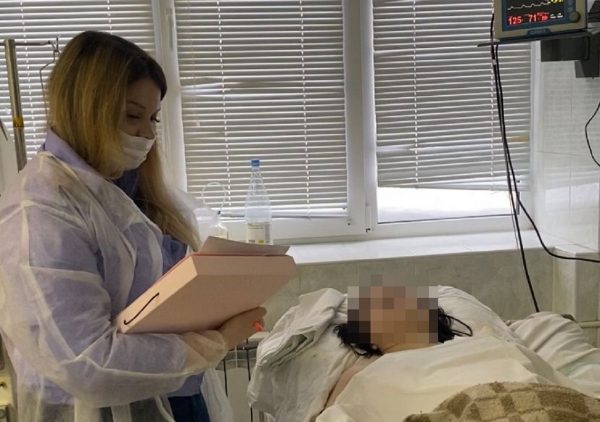 Мужчина выбросил свою спутницу с балкона четвертого этажа в Нижнем Новгороде