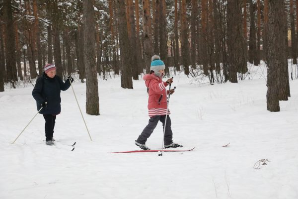 Костюмированный забег и шоу-программа ждут нижегородцев на фестивале Эн+ «Бросай салат, вставай на лыжи!»