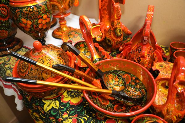 Стало известно, какие страны стали основными импортерами нижегородских художественных промыслов