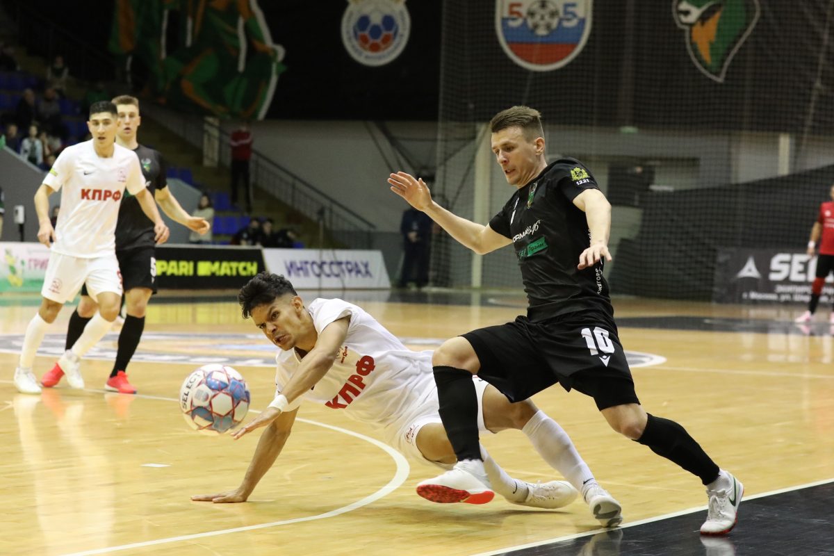 В чемпионате России по мини-футболу нижегородское «Торпедо» поднялось на второе место