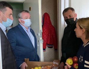 Нижегородские депутаты «Единой России» встретились с эвакуированными из ЛНР и&nbsp;ДНР