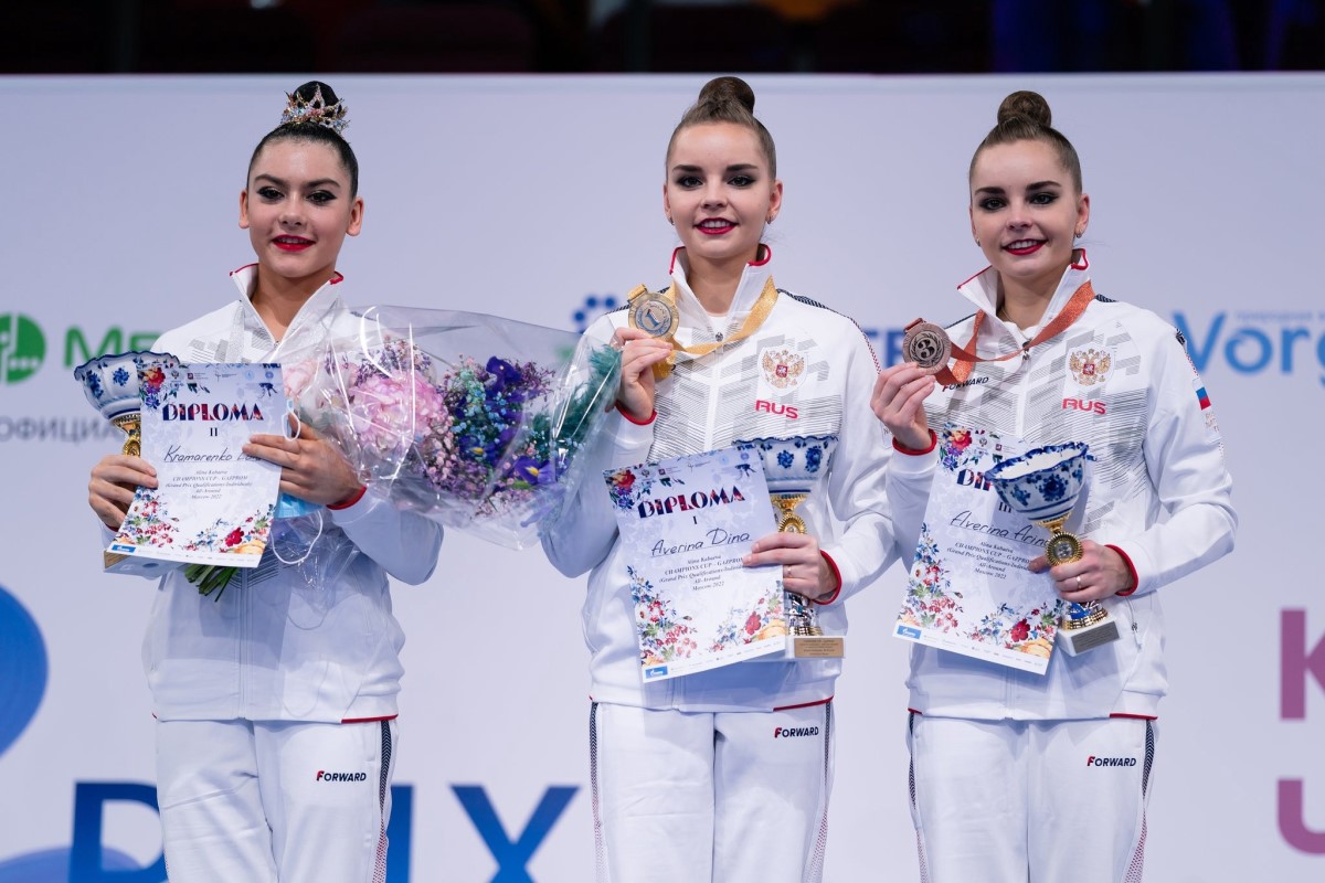 Дина и Арина Аверины завоевали 7 медалей на московском этапе Гран-при по художественной гимнастике
