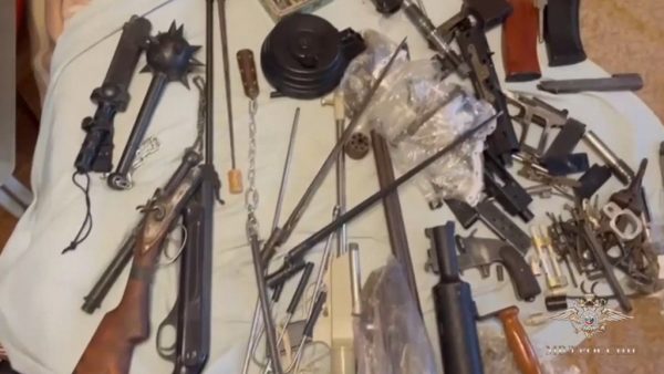 Уголовное дело возбудили в отношении доцента нижегородского вуза, у которого нашли арсенал оружия