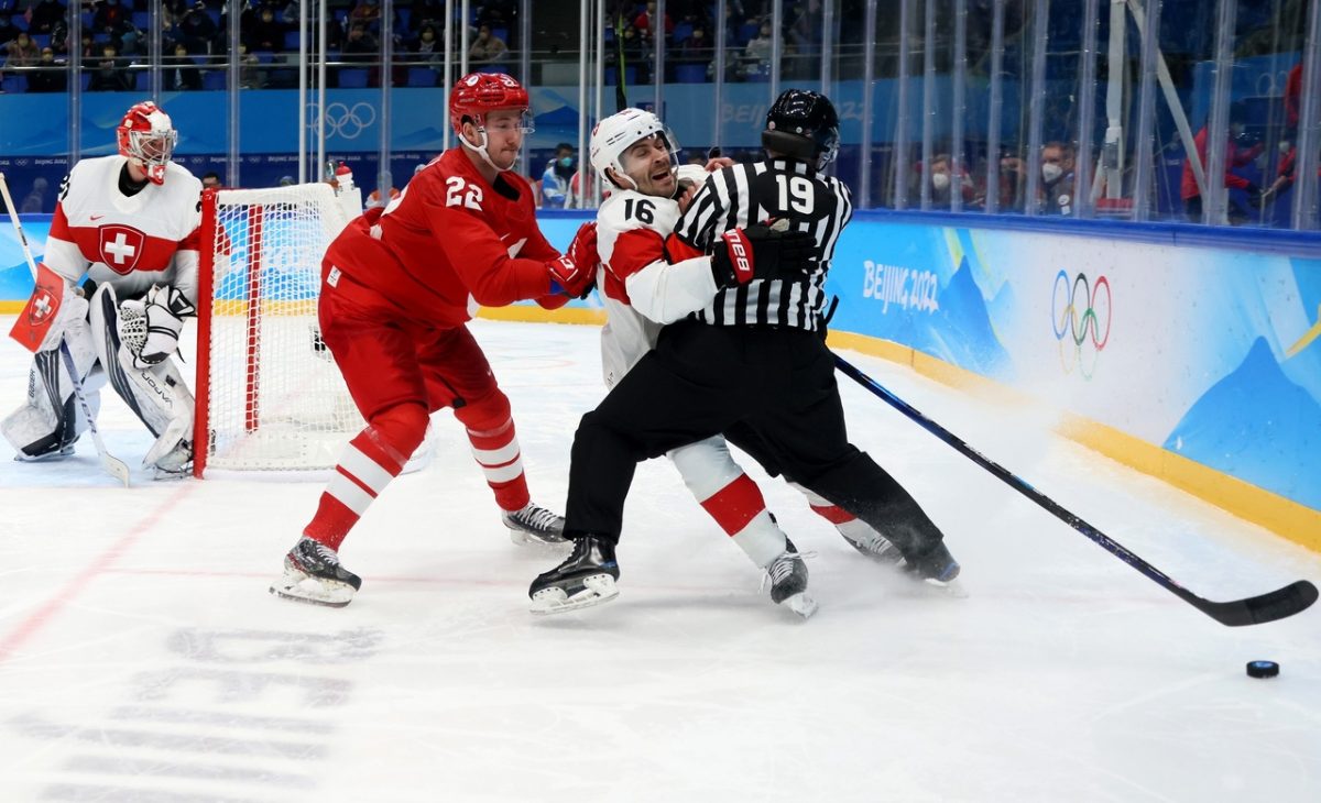 Мужская сборная России с победы стартовала в олимпийском хоккейном турнире