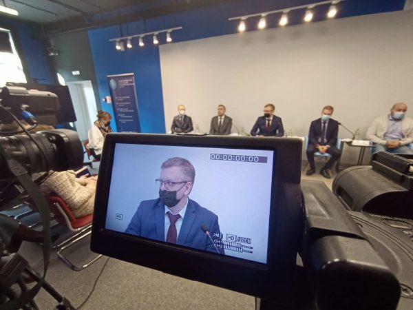 Call-центры ресурсоснабжающих компаний готовы принимать вопросы жителей по&nbsp;ежегодной корректировке платы за&nbsp;отопление