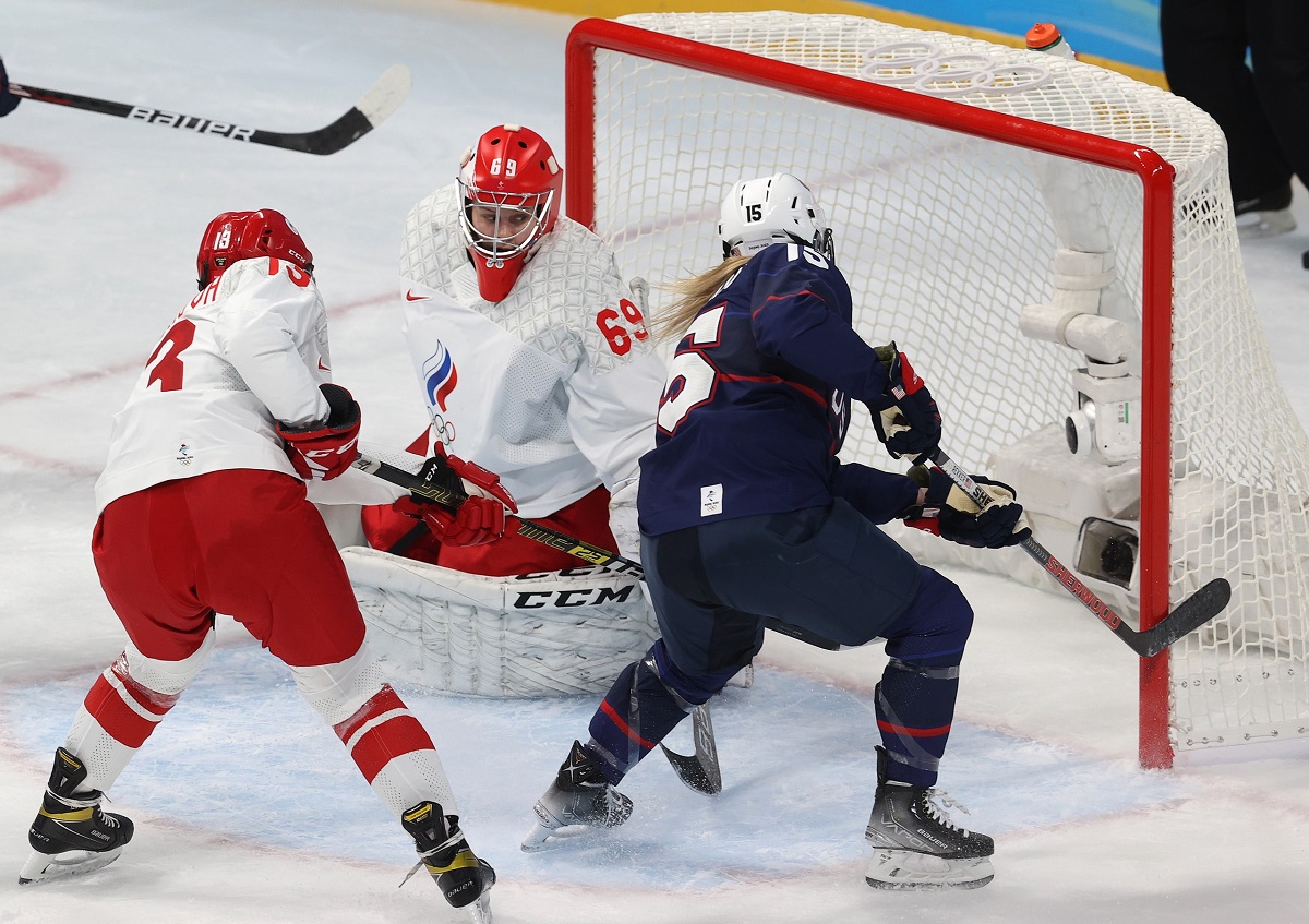 Женская сборная России по хоккею с крупным счётом уступила американкам на Олимпиаде