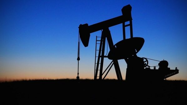 Депутат Госдумы прокомментировал возможность роста цен на нефть до $150 за баррель к концу года