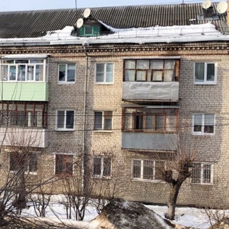 СК возбудил уголовное дело из-за схода снега на 8‑летнюю девочку в Заволжье