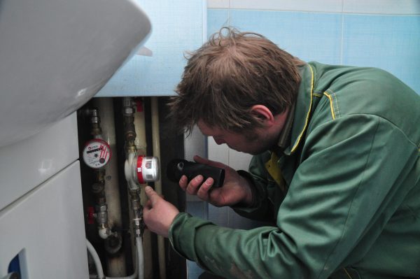 Правда или ложь: нижегородцам нужно срочно сменить счётчики на&nbsp;воду?