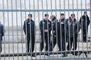 Нижегородец чуть не убил друга за то, что тот не поздравил его жену с праздником