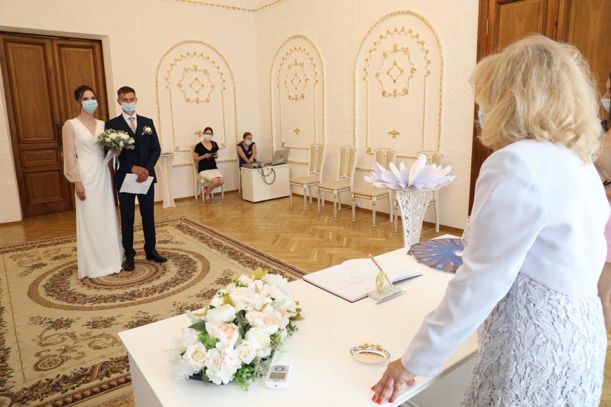 Нижегородский ЗАГС назвал самые красивые даты для свадеб весной 2022 года