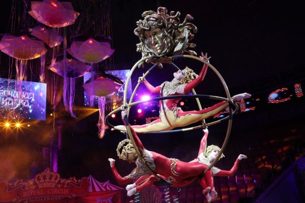 Премьера нового шоу Гии Эрадзе «Песчаная сказка» состоится на манеже нижегородского цирка