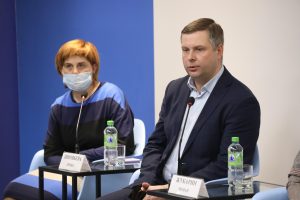 НГХМ планирует запустить образовательный курс в сфере искусства для глухих детей