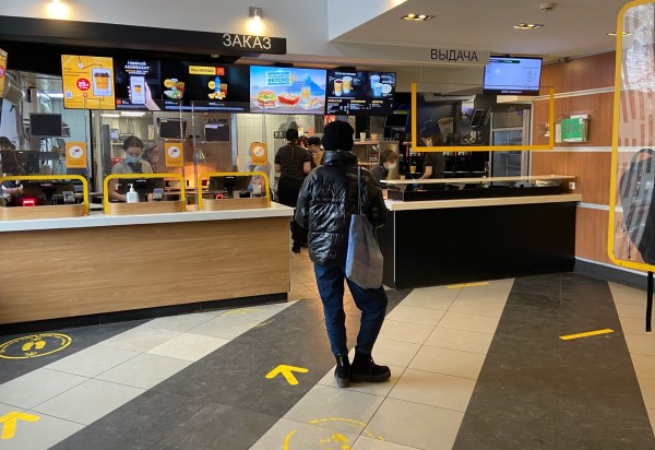 McDonald’s продолжит работать в Нижнем Новгороде, пока не закончатся продукты