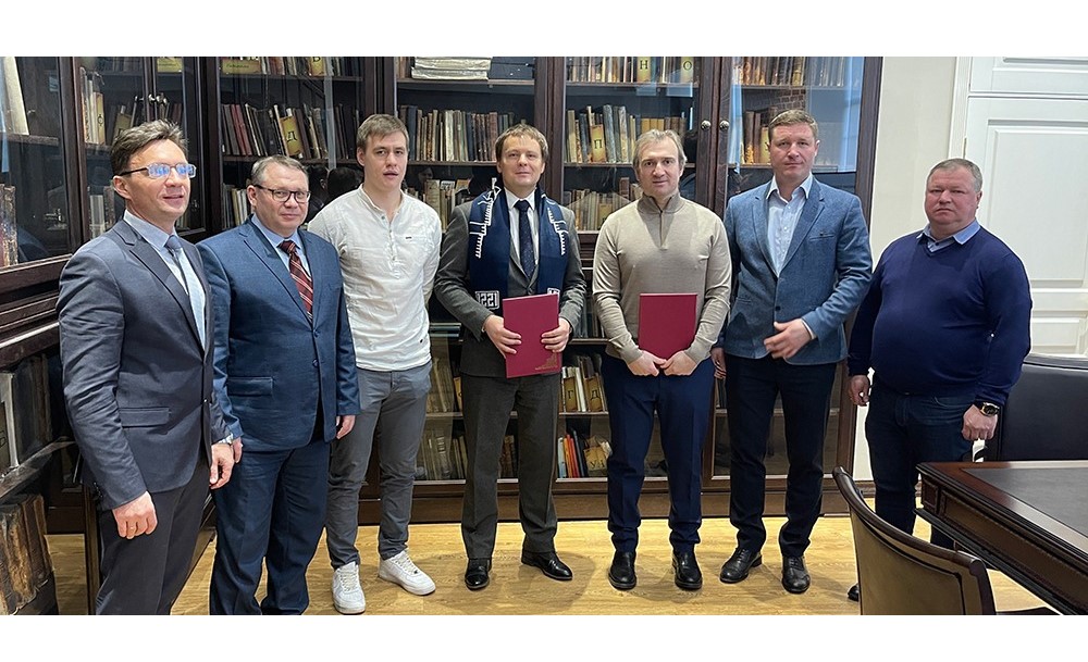 Мининский университет подписал соглашение о сотрудничестве с хоккейным клубом «Торпедо»