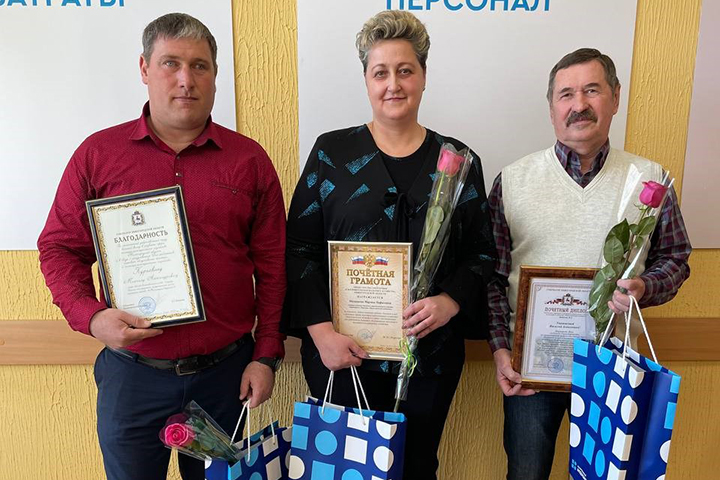 Три сотрудника АО «Нижегородский водоканал» получили высокие награды