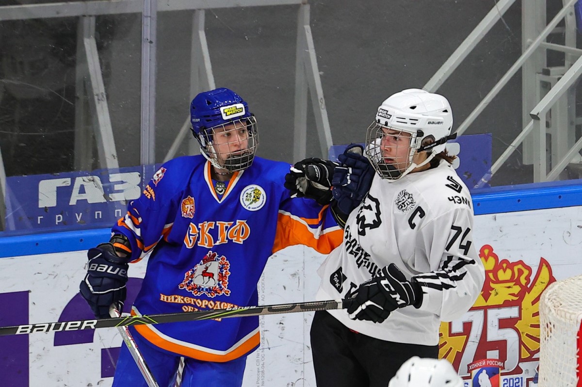 Хоккеистки нижегородского СКИФа дважды дома обыграли «Белых Медведиц» из Челябинска
