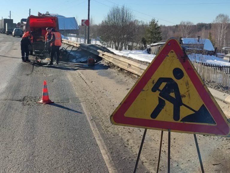 На дорогах Нижегородской области начался ямочный ремонт
