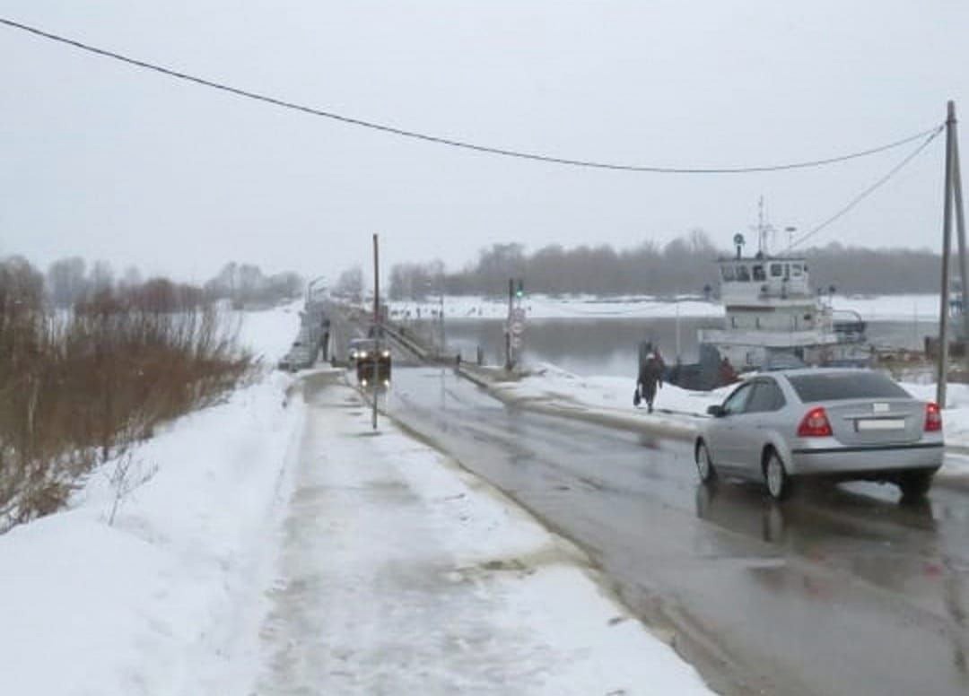 Наплавной мост между Павловым и Тумботиным временно демонтируют 9 марта