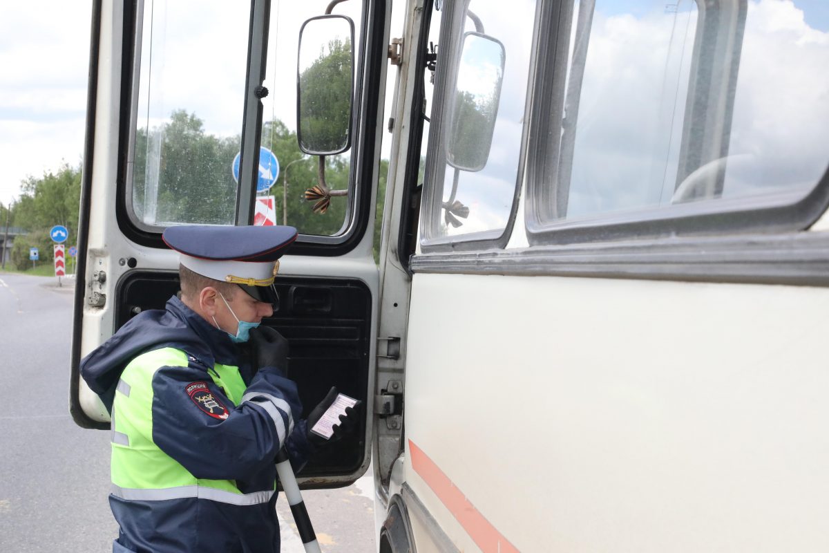 Сотрудники госавтоинспекции задержали пьяного водителя автобуса в Нижнем Новгороде