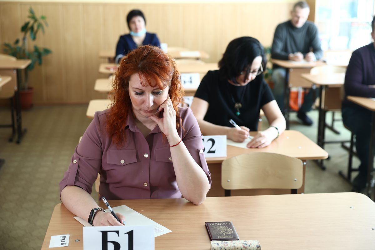 В Дзержинске 30 родителей выпускников написали ЕГЭ по математике