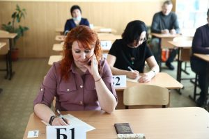 В Дзержинске 30 родителей выпускников написали ЕГЭ по математике