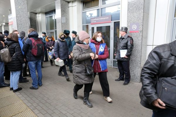 Более 400 эвакуированных жителей Мариуполя прибыли в Нижегородскую область