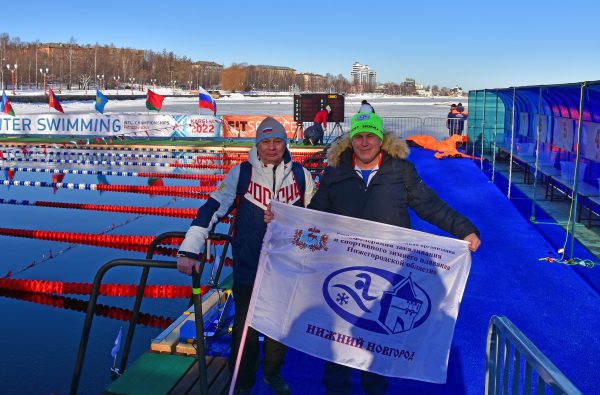 Дзержинец стал двукратным победителем международного чемпионата по зимнему плаванию