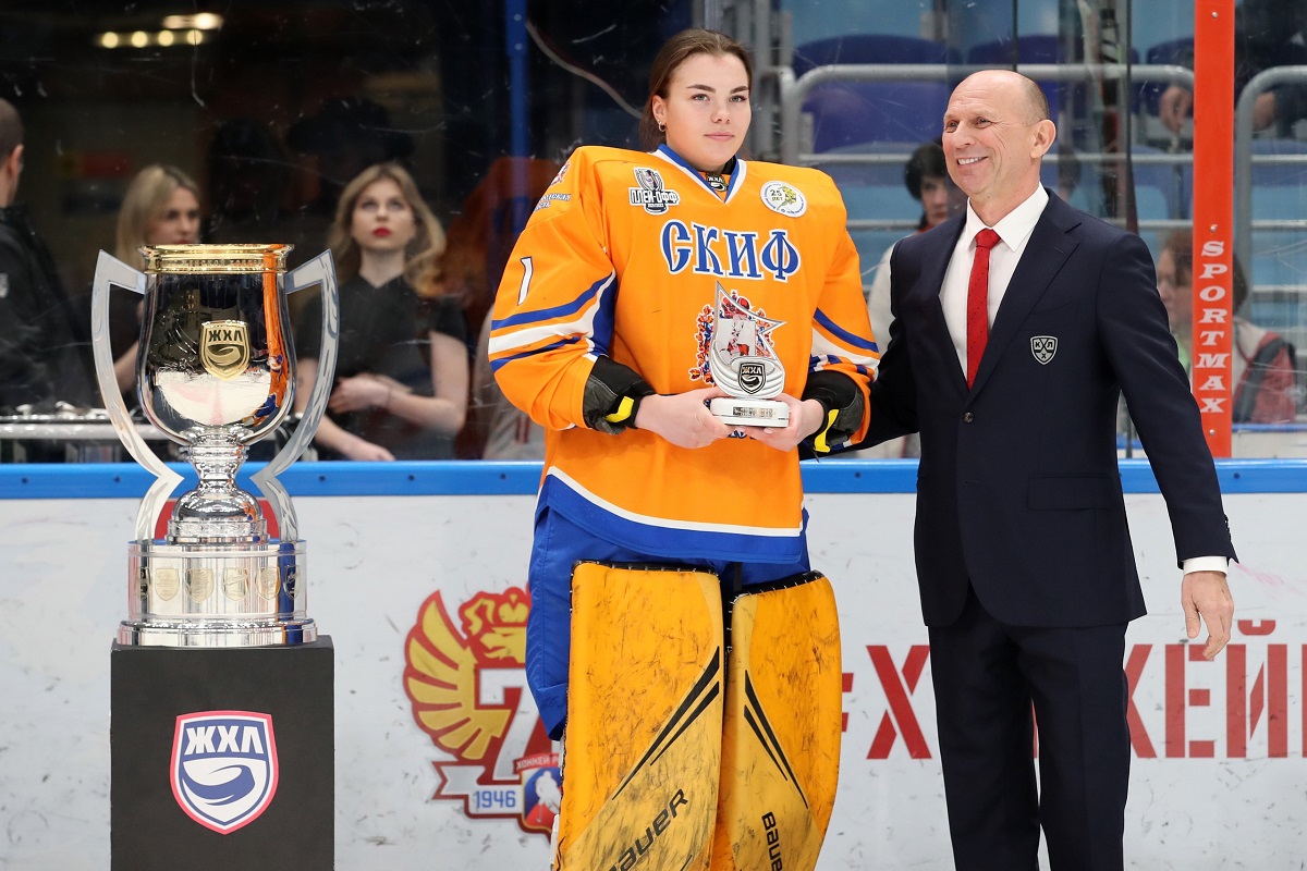 Валерия Тараканова из нижегородского СКИФа признана лучшим вратарём Женской хоккейной лиги