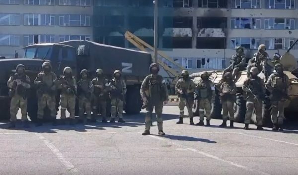 Военнослужащие, участвующие в спецоперации, поблагодарили жителей Дзержинска за поддержку