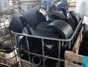 Двое мужчин украли 3 тонны водопрододных труб в Дзержинске