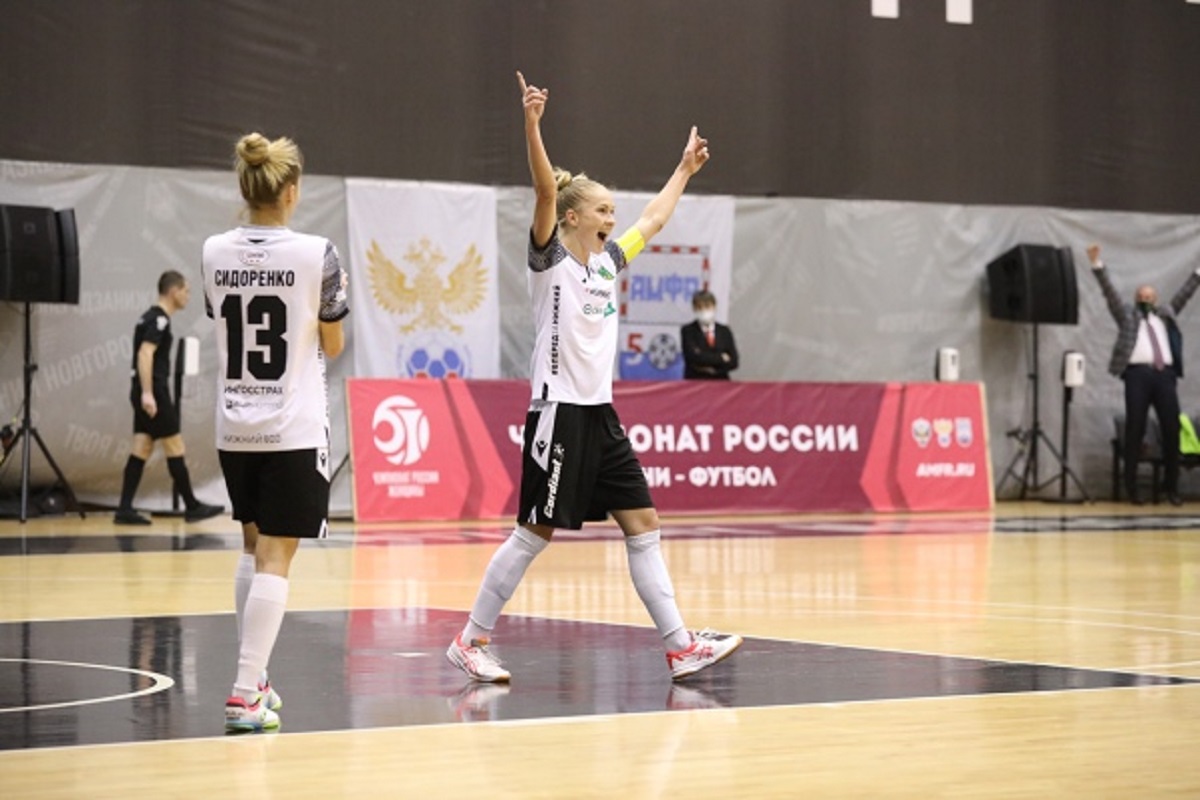 Нижегородская «Норманочка» победила в первом финальном матче чемпионата России по мини-футболу
