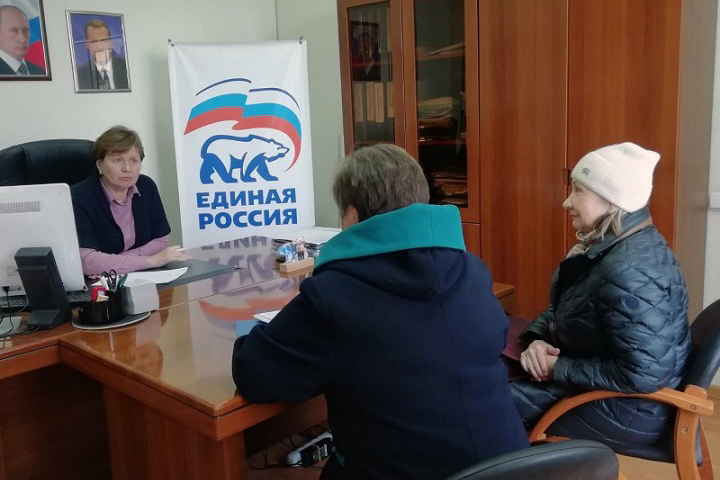 Депутаты городской Думы провели приемы граждан по вопросам жилищно-коммунального хозяйства