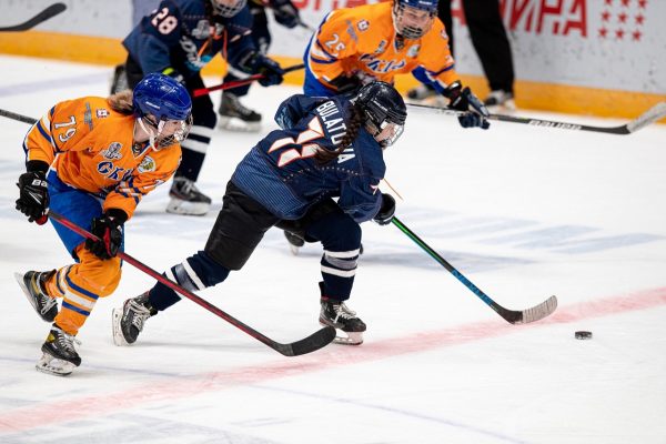 Хоккеистки нижегородского СКИФа сделали первый шаг на пути в финал Кубка ЖХЛ