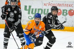 Хоккеистки нижегородского СКИФа сделали первый шаг для выхода в полуфинал