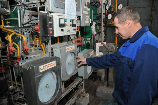 В трёх домах Нижнего Новгорода отключат подачу коммунальных услуг 28 апреля